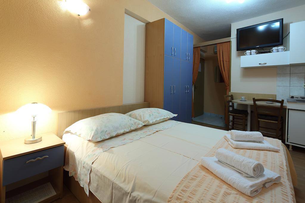 La Familia Apartments มาคาร์สกา ภายนอก รูปภาพ